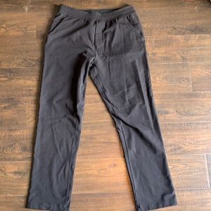 Black lululemon sweatpants, size L
